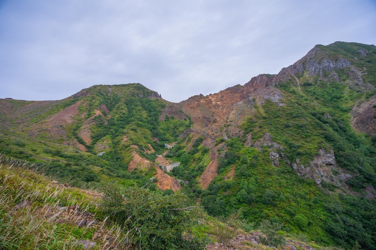 日本百名山 那須岳 茶臼岳 に早朝登山したら岩肌と雲海が最高だった Sugi Mag スギマグ