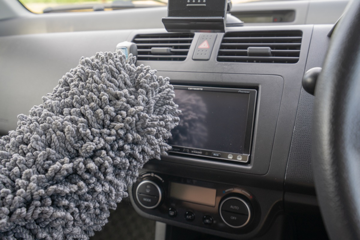 車の砂ほこり対策 伸縮モップ ごっそりダスター は車をいつも綺麗にしたい方におすすめ レビュー Sugi Mag スギマグ